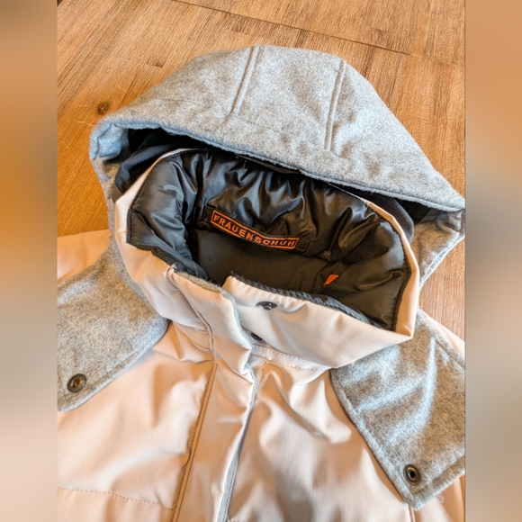 FRAUENSCHUH Marisa Luxury Gold Padded Hooded Winter Ski Snow Jacket Size M (2) - Picture 5 of 16